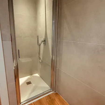 Reina 32 Apartment *